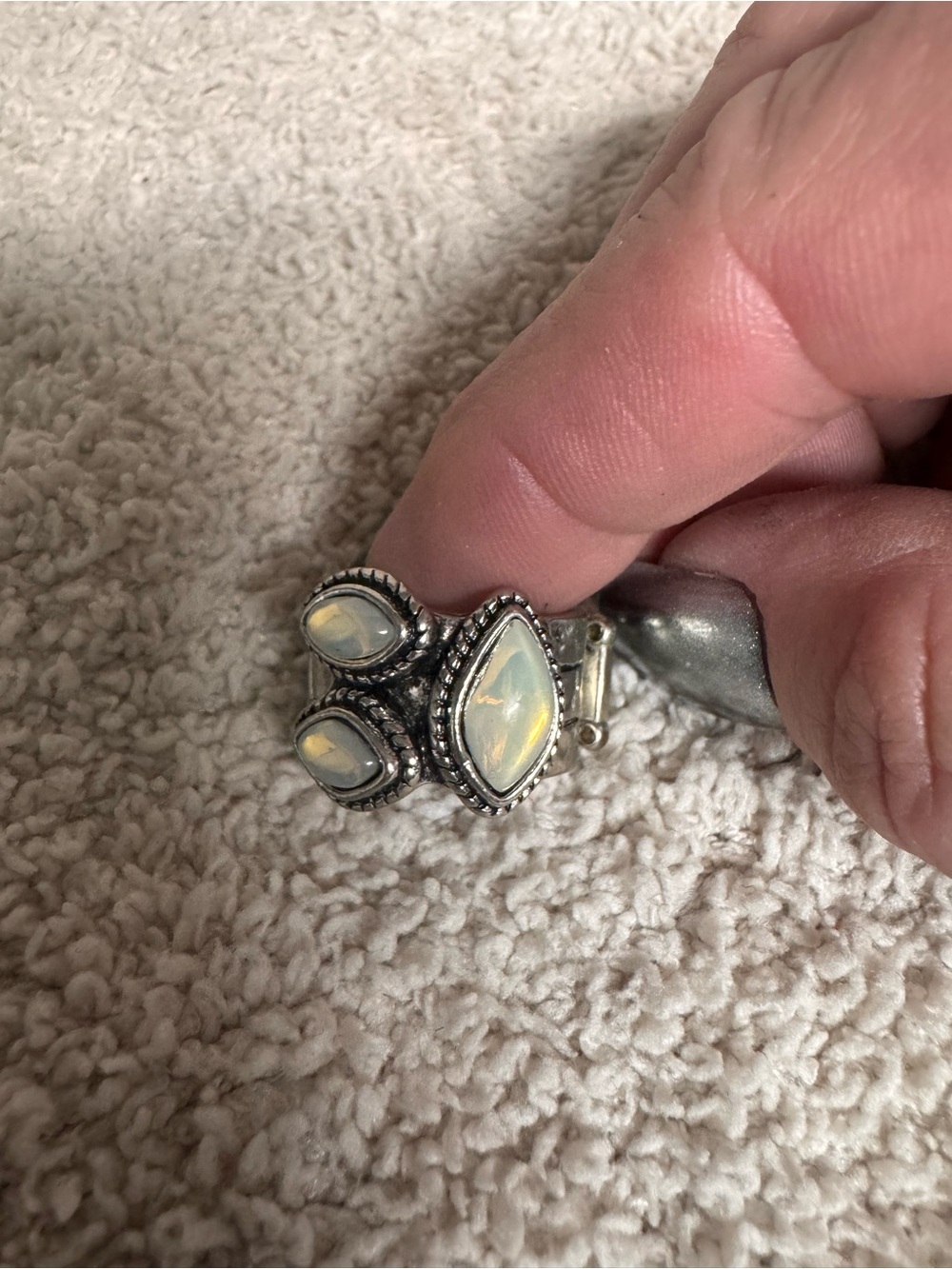 Paparazzi White Opalescent Teardrop Cluster Ring